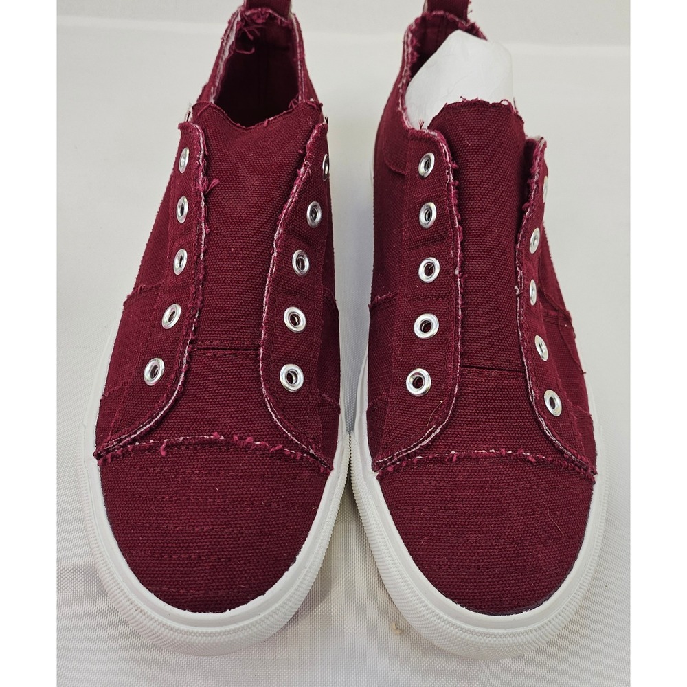 Corkys Babalu Maroon Canvas Slipโ On Sneakers Distressed Low Top Womens 10